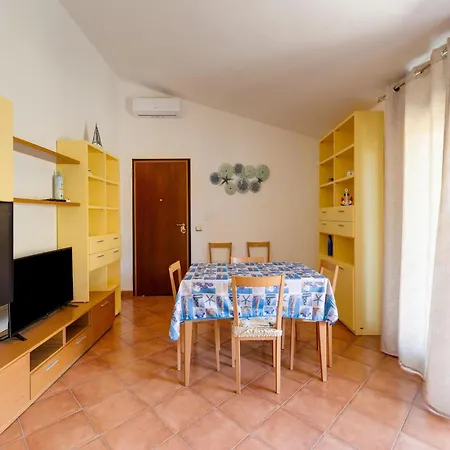 Air-conditioned, With Terrace *