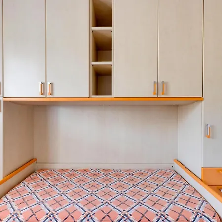 Apartment Air-conditioned, With Terrace *