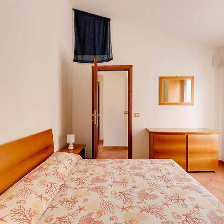 Air-conditioned, With Terrace Apartment Castelsardo